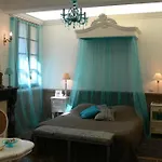 拉图尔特大厦酒店 屈屈尼昂